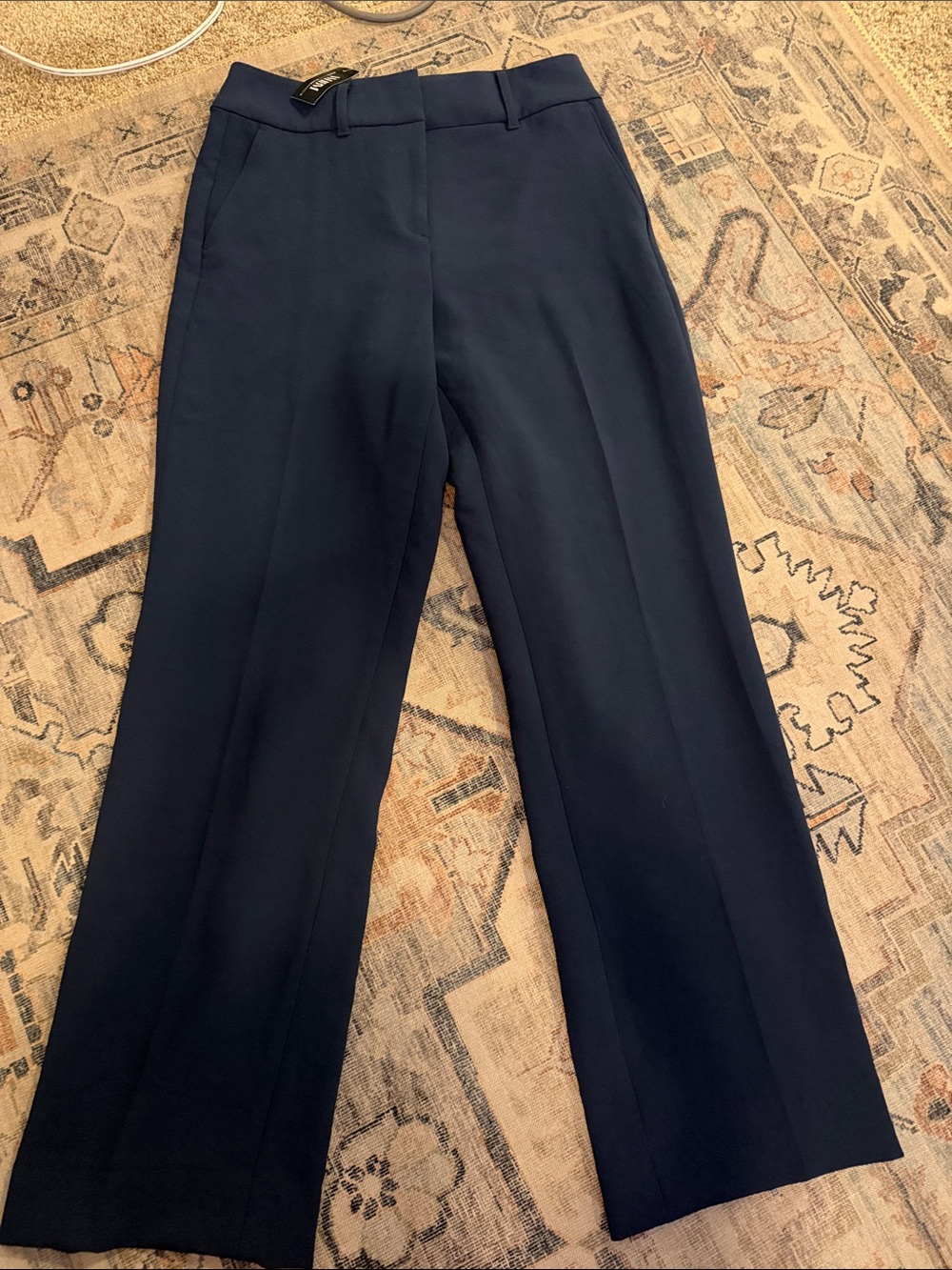 White House Black Market Women’s Navy Trousers size 2 NWT